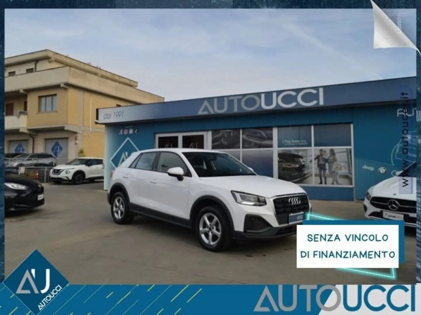 Audi Q2 30 TDI S tronic Business 115 CV Automatica Weiß - 1