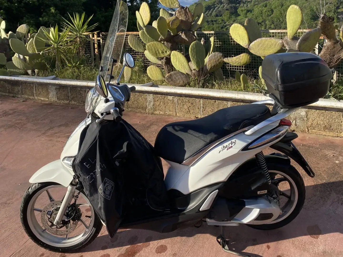 Piaggio Liberty 150 abs Wit - 1