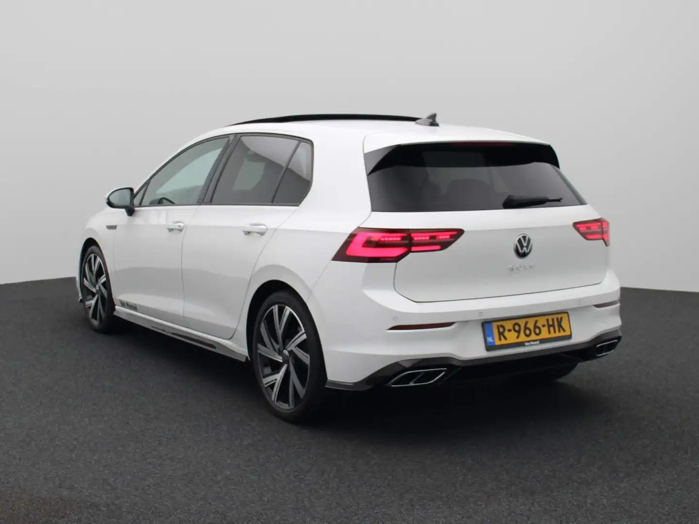 Volkswagen Golf 1.5 eTSI R-Line  Fabrieksgarantie tm 02-2025 | Pa Wit - 2