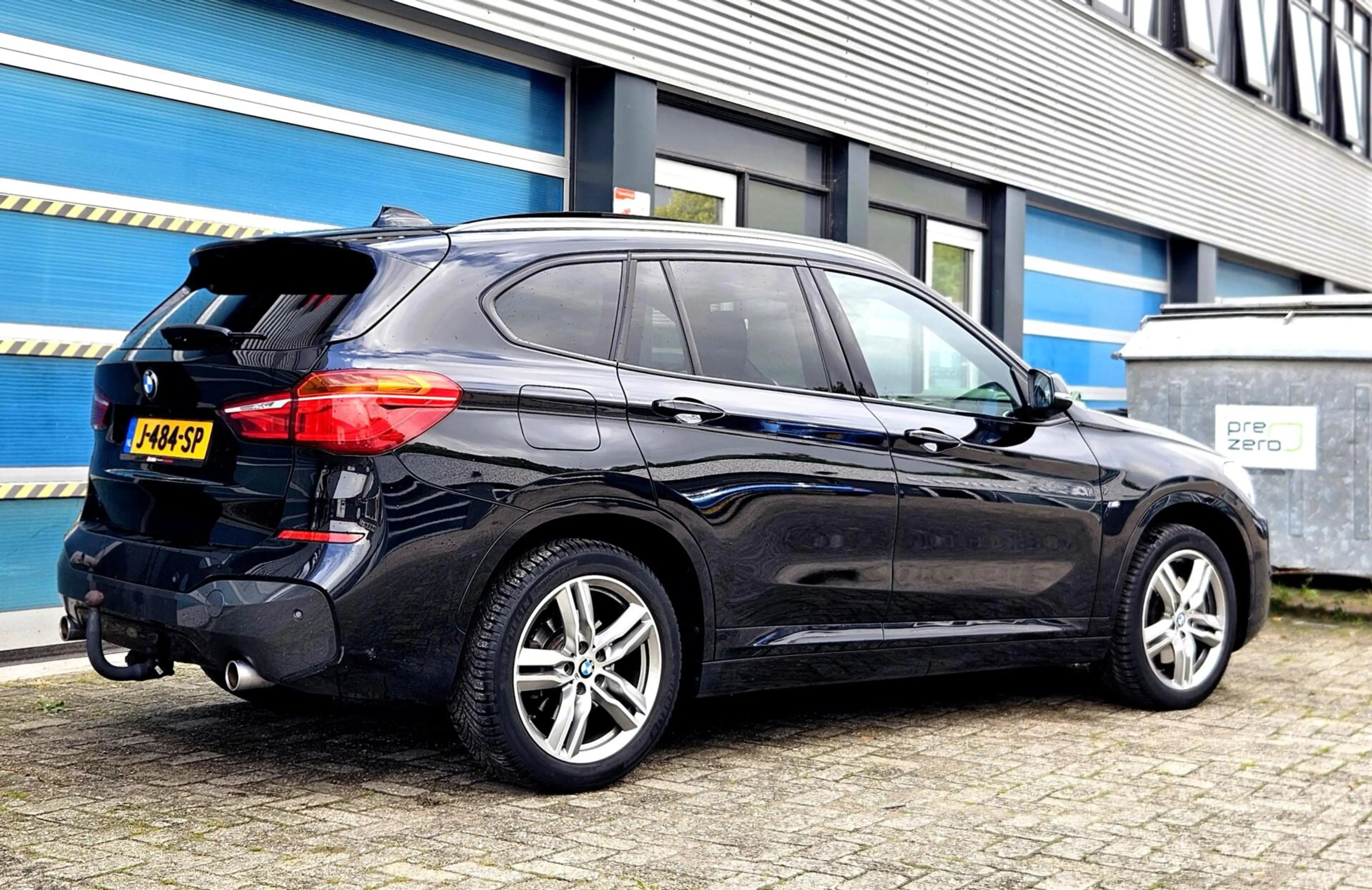 BMW X1 sDrive20i High Executive Edition M pakket — photo 4