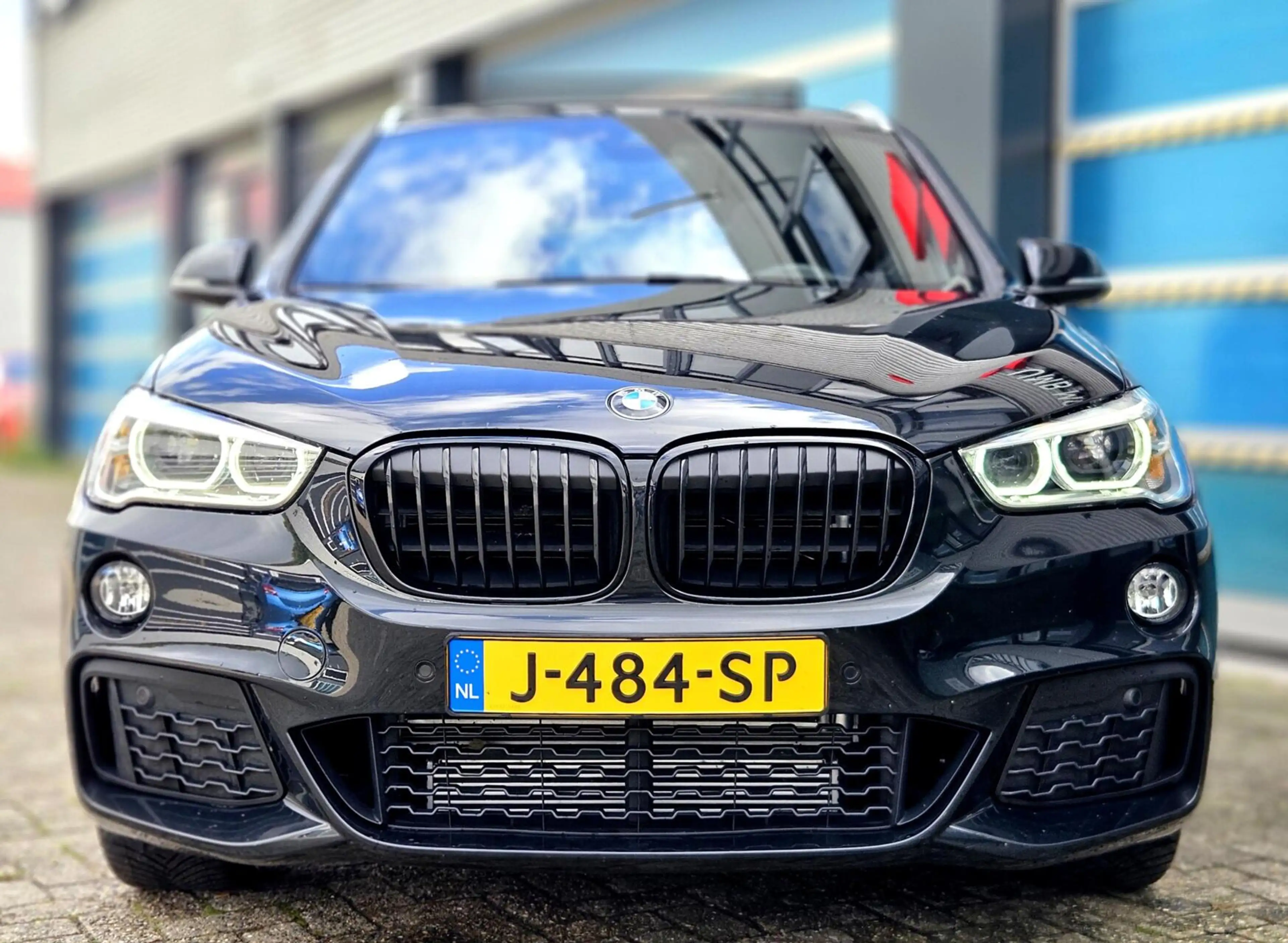 BMW X1 sDrive20i High Executive Edition M pakket — photo 9