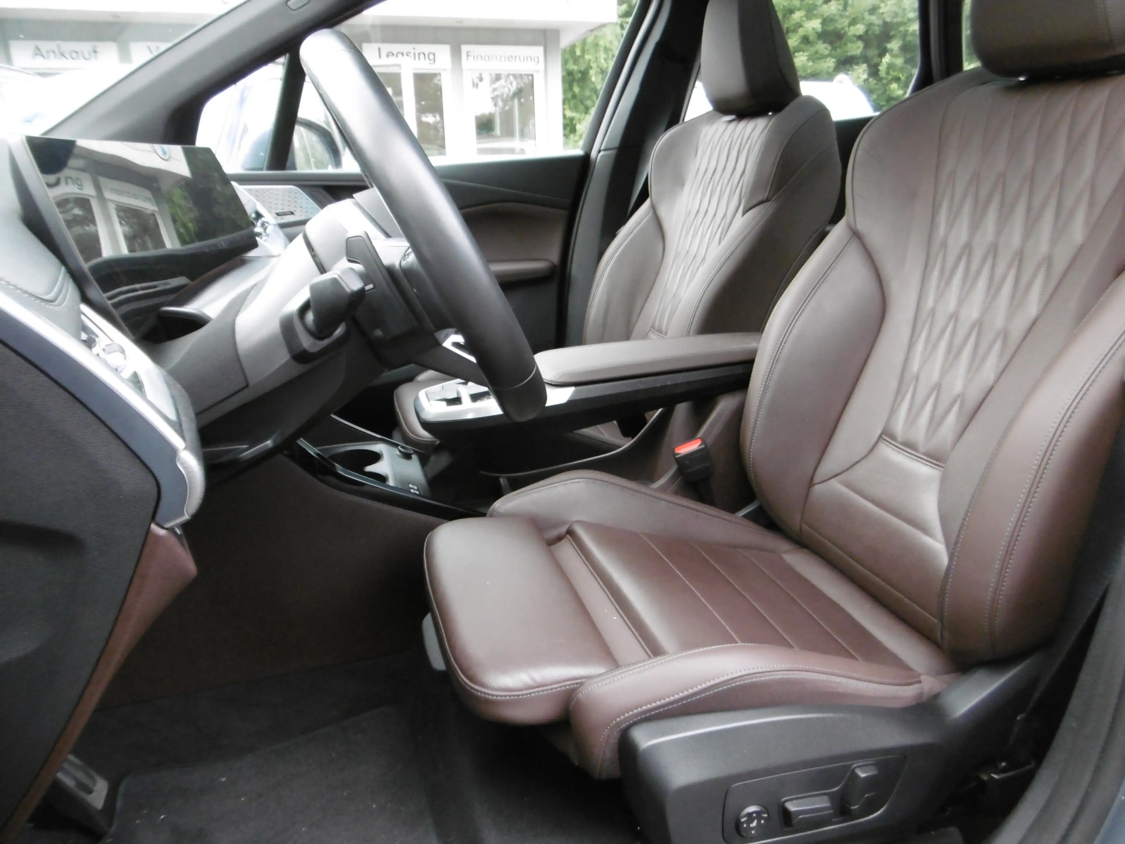 BMW 223 d Active Tourer xDrive M Sport Aut. Pano AHK — photo 3