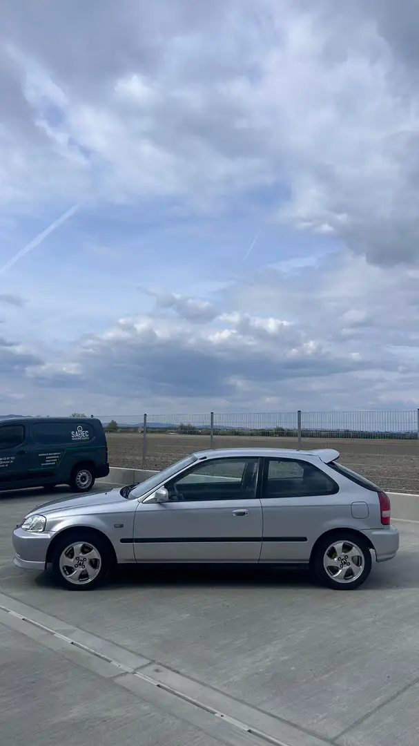 Honda Civic 1.4is Plateado - 2