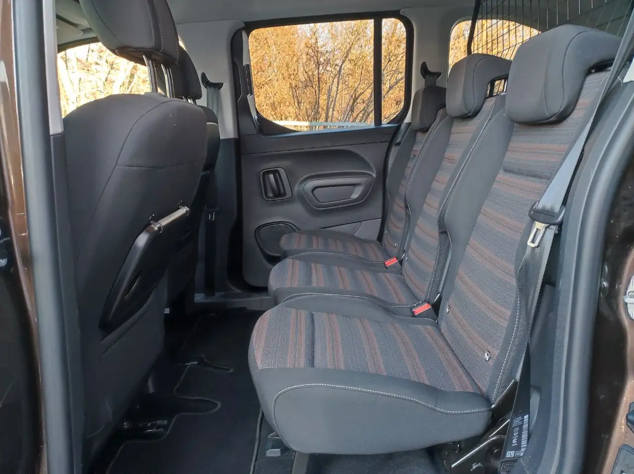 Opel Combo Innovation Autom KLIMA NAVI Winterp, миниатюра 10