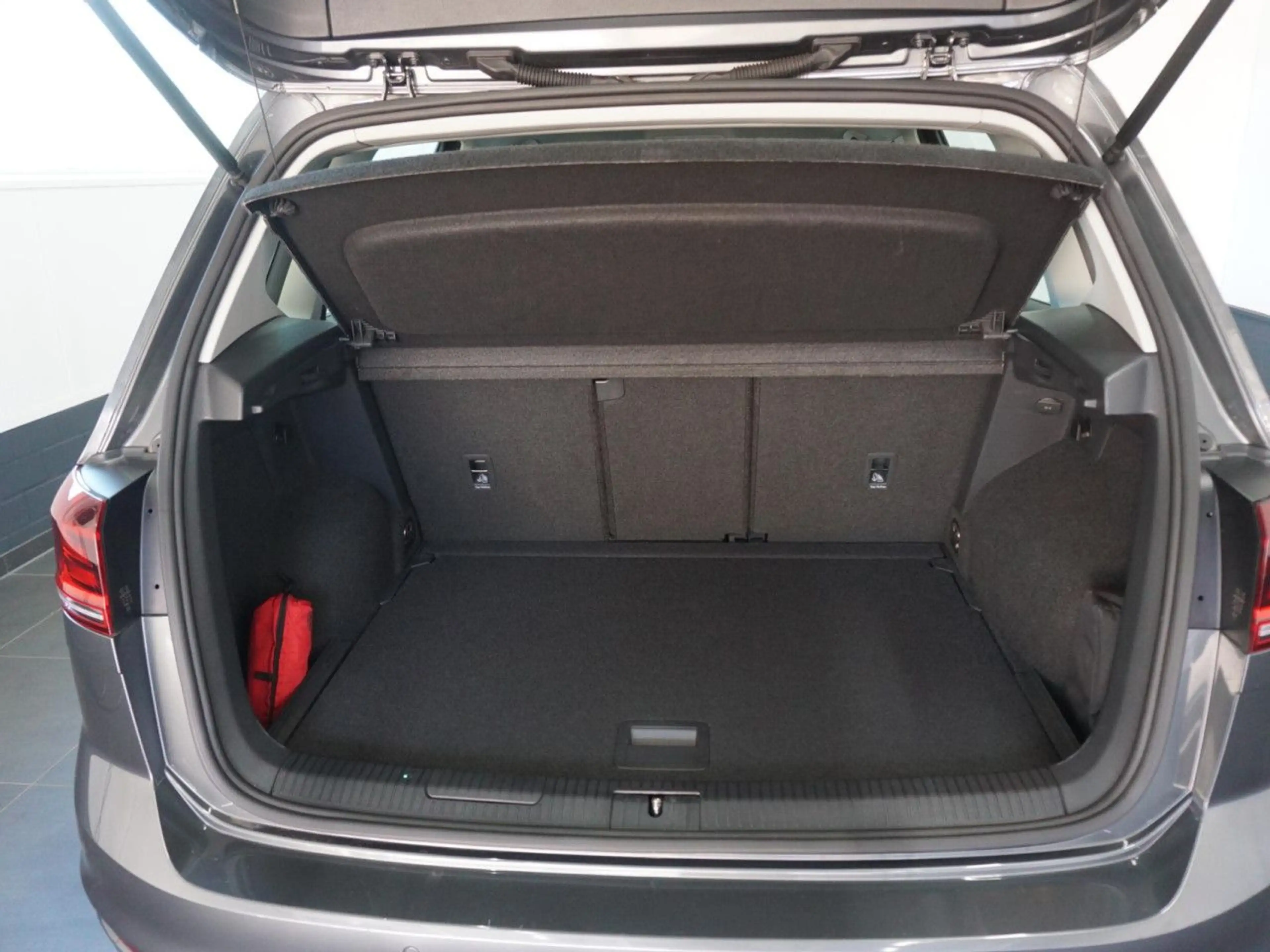 Volkswagen Golf Sportsvan Comfortline 1.5 TSI 7-Gang DSG Navi — photo 14