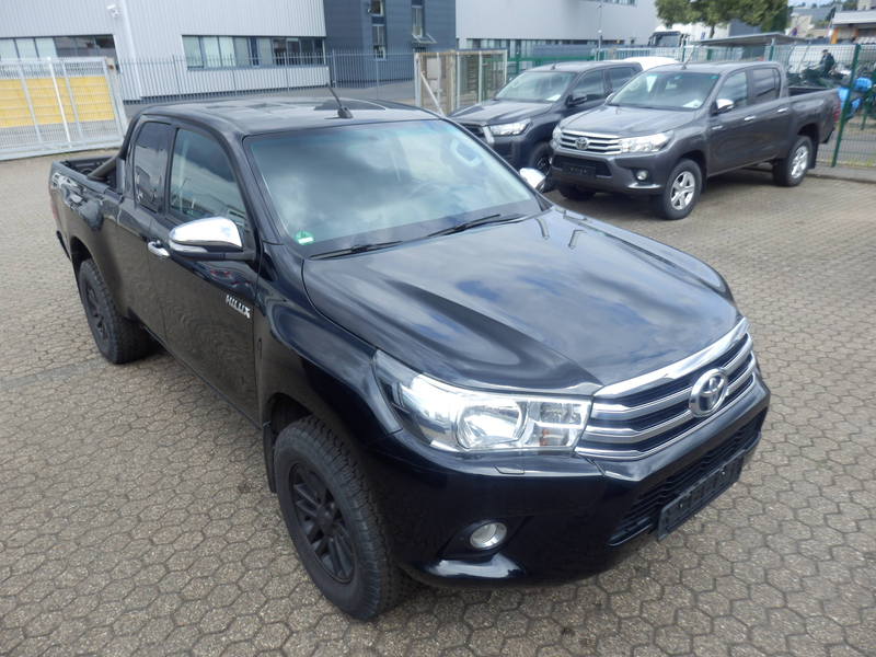 Toyota Hilux Extra Cab Comfort 4x4, Klimaautomatik, Cool Paket mit Sitzheizung, AHK, 18 Zoll Aluminiumfelgen, MwSt.,