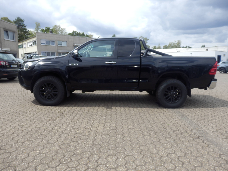 Toyota Hilux Extra Cab Comfort 4x4, Klimaautomatik, Cool Paket mit Sitzheizung, AHK, 18 Zoll Aluminiumfelgen, MwSt., — photo 10