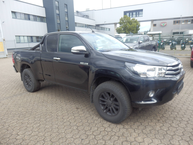 Toyota Hilux Extra Cab Comfort 4x4, Klimaautomatik, Cool Paket mit Sitzheizung, AHK, 18 Zoll Aluminiumfelgen, MwSt., — photo 9