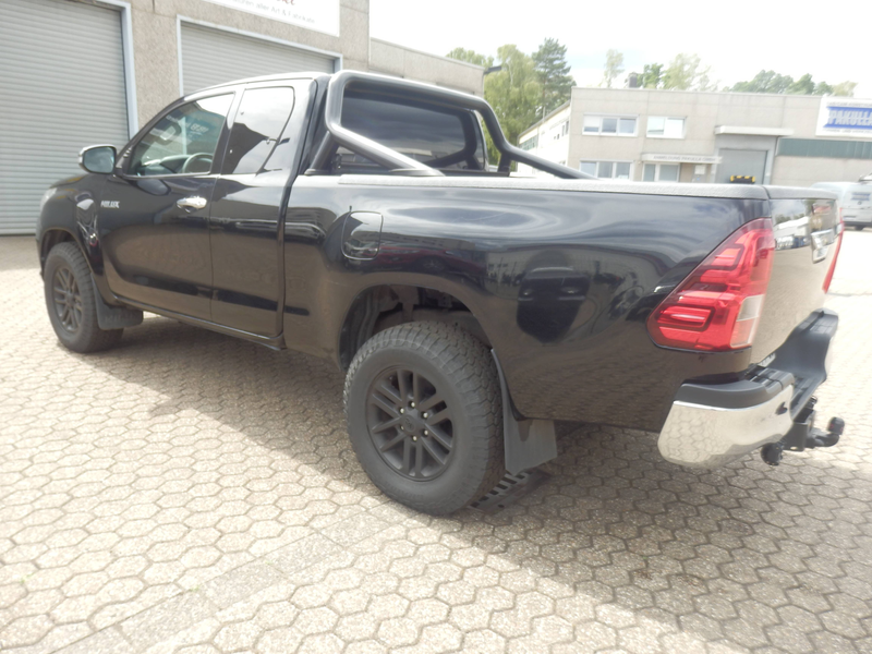 Toyota Hilux Extra Cab Comfort 4x4, Klimaautomatik, Cool Paket mit Sitzheizung, AHK, 18 Zoll Aluminiumfelgen, MwSt., — photo 11