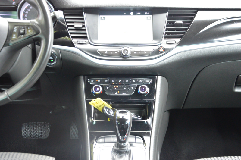 Opel Astra 1.5Turbo D Elegance BOITE AUT NAV CAM CLIM 65.435KM — photo 14