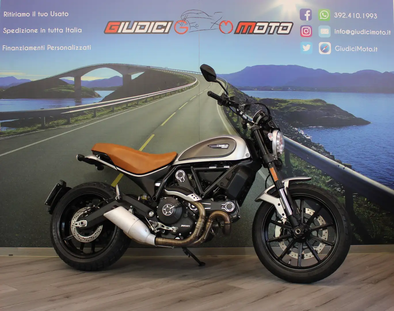 Ducati Scrambler 800 - 2017 - km 10753 Grigio - 1