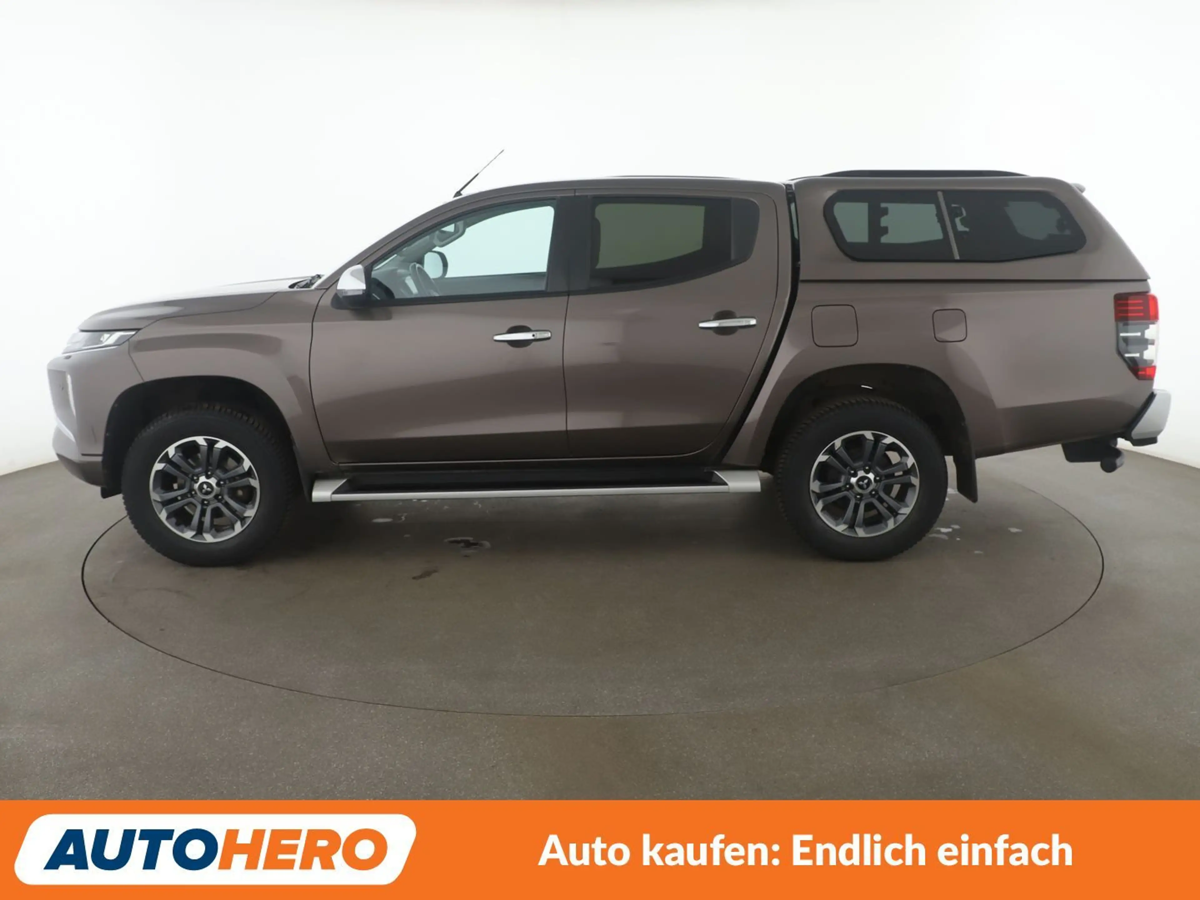 Mitsubishi L200 2.2 DI-D Spirit Doppelkabine 4WD Aut.*PDC*SHZ* — photo 3