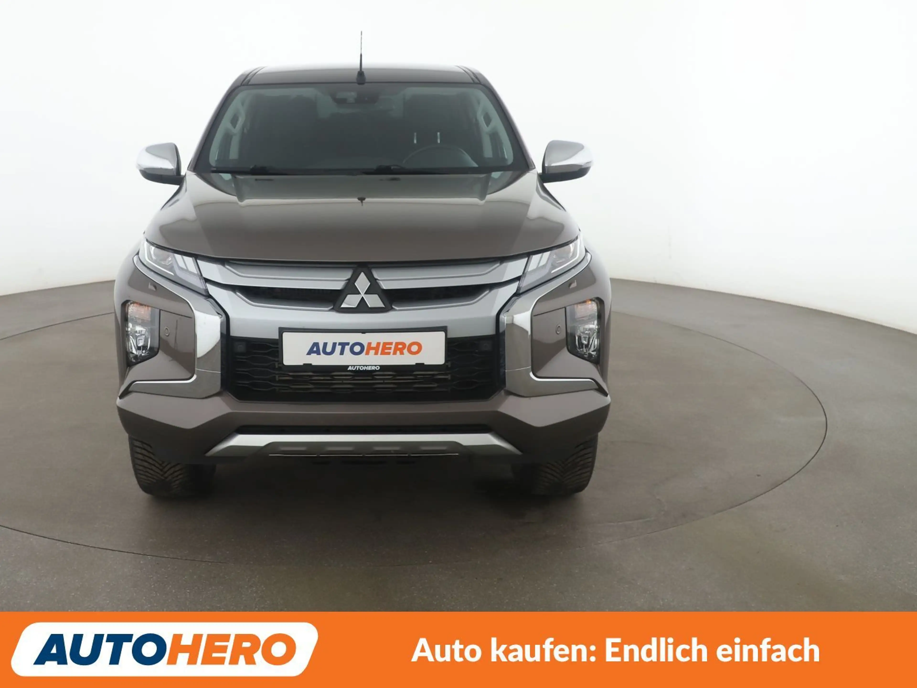 Mitsubishi L200 2.2 DI-D Spirit Doppelkabine 4WD Aut.*PDC*SHZ* — photo 9