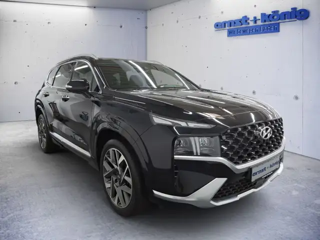 Hyundai Santa Fe view 2