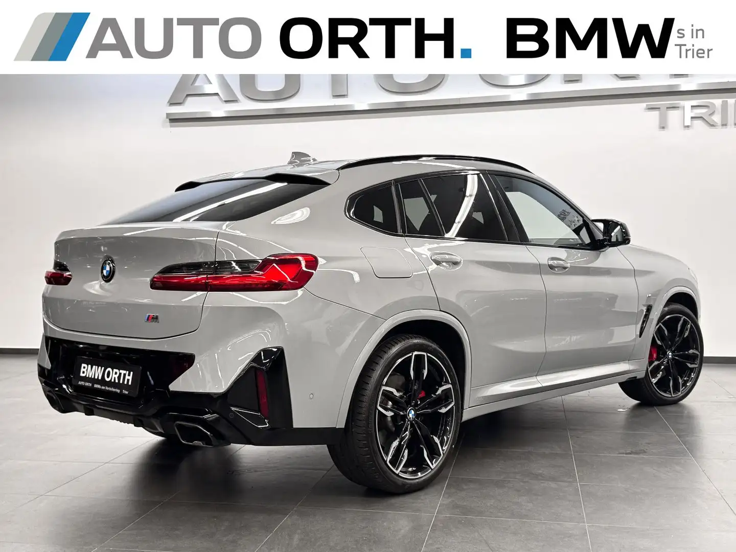 BMW X4 M d LEDER PANO HUD M-SITZE ACC H/K 360° AHK Grau - 2