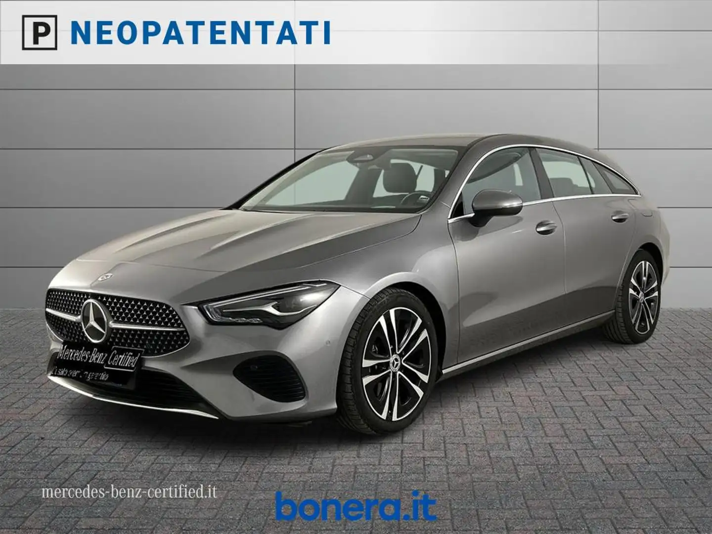 Mercedes-Benz CLA 180 Shooting Brake d Progressive Advanced auto Grigio - 1