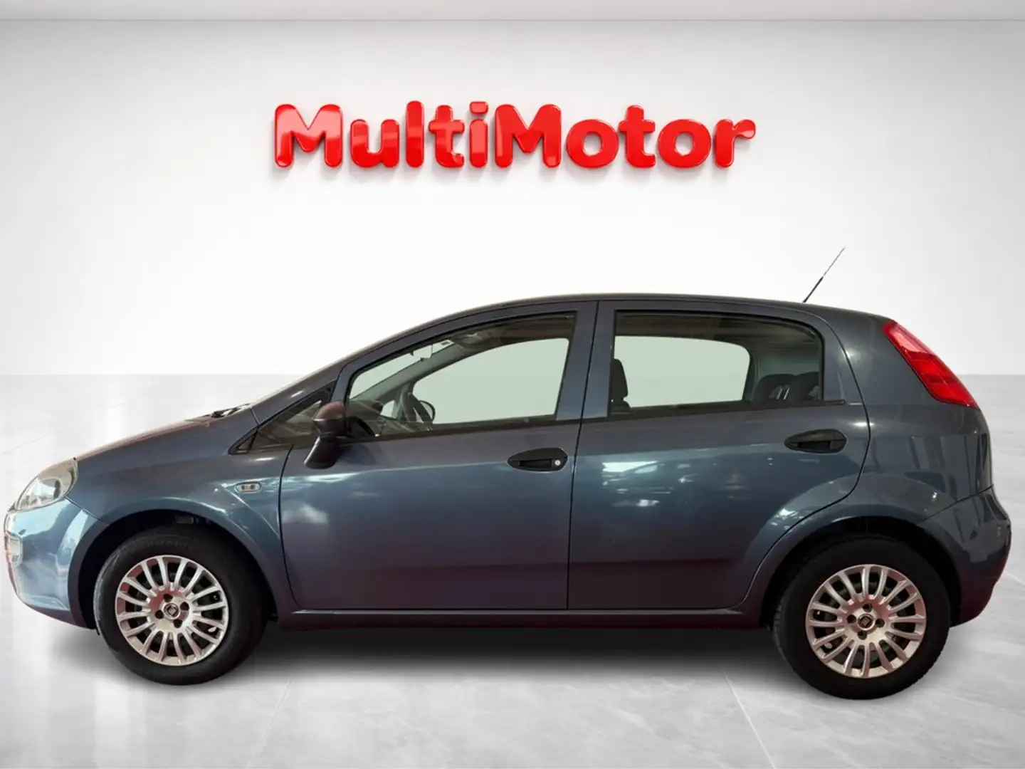 Fiat Punto 1.4 8v 57kW (77CV) Gasolina S&S Azul - 2