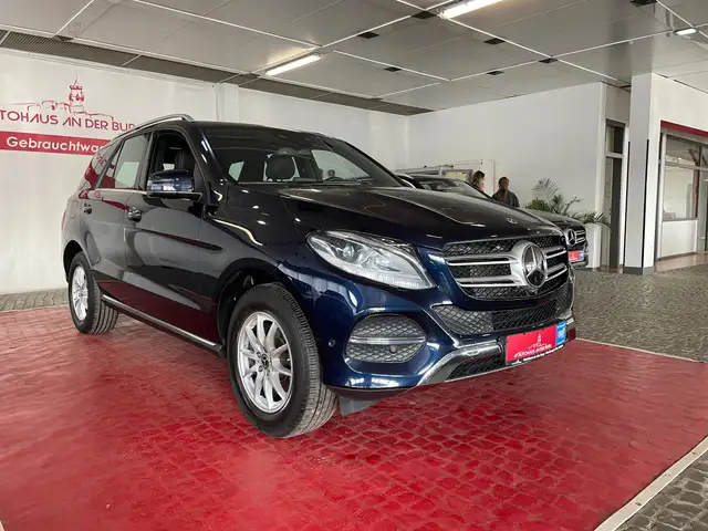 Mercedes-Benz GLE 250 d 4Matic * 2. Hd + AHK + BT + Navi *