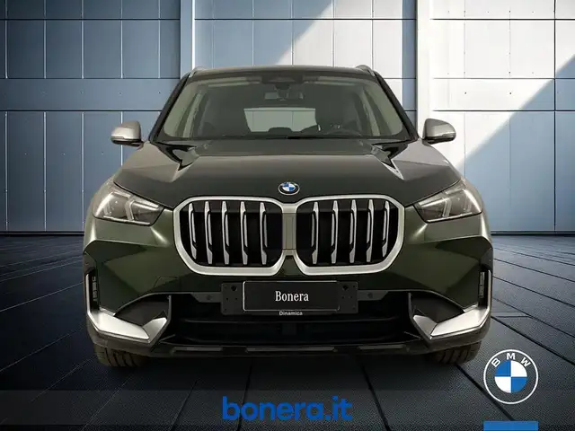 BMW X1 view 3