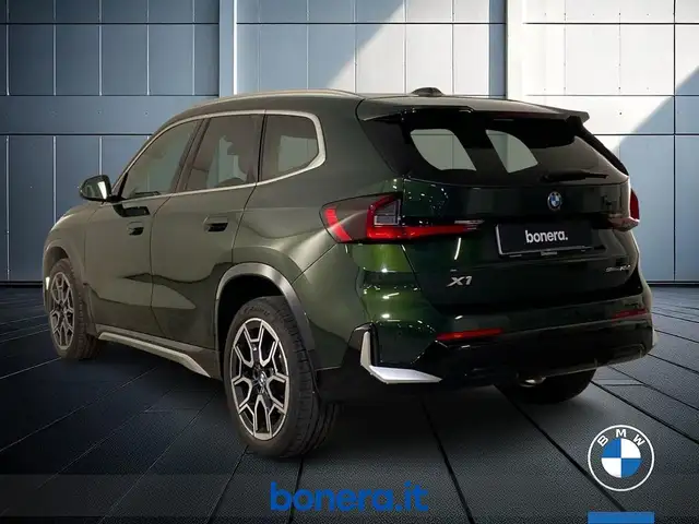 BMW X1 view 8