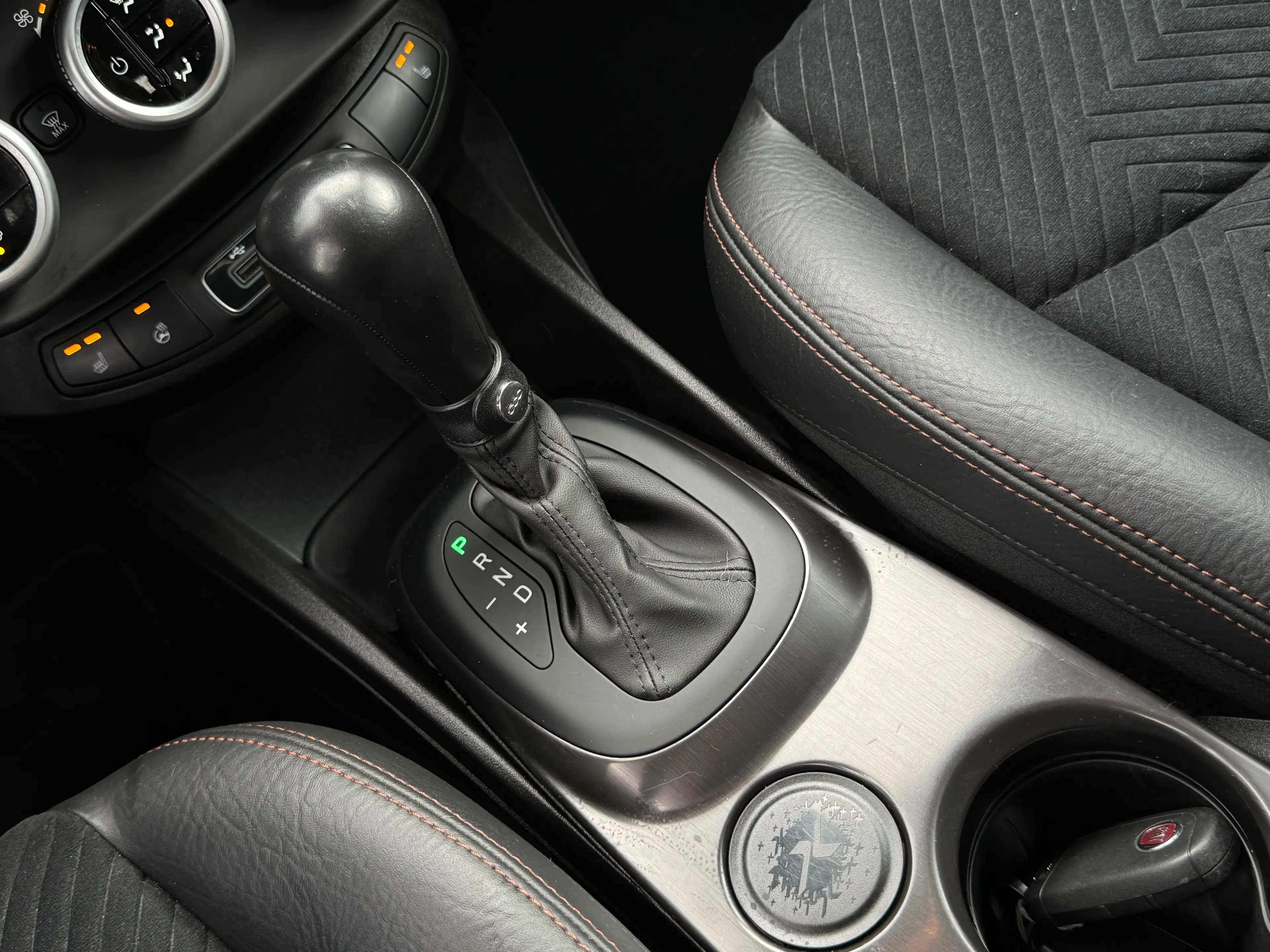 Fiat 500X 1.4i / EDITION / BOITE AUTO / FULLOPTIONS / CARNET — photo 15