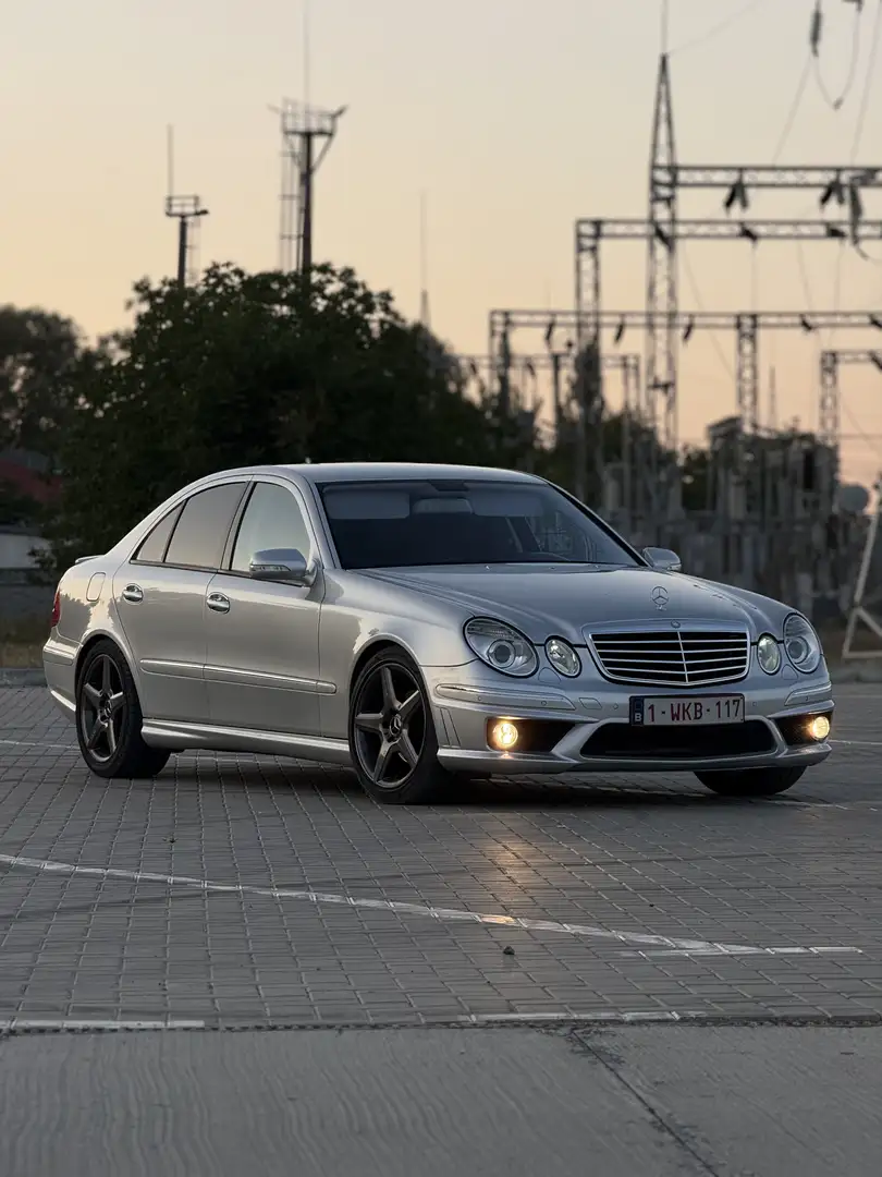 Mercedes-Benz E 230 Avantgarde - 1