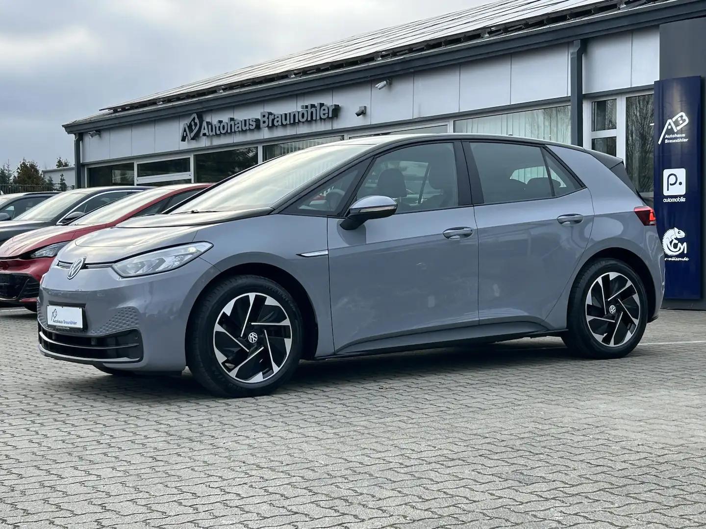Volkswagen ID.3 Pure Performance 110 kW*AHK*LED*CCS* Gris - 2