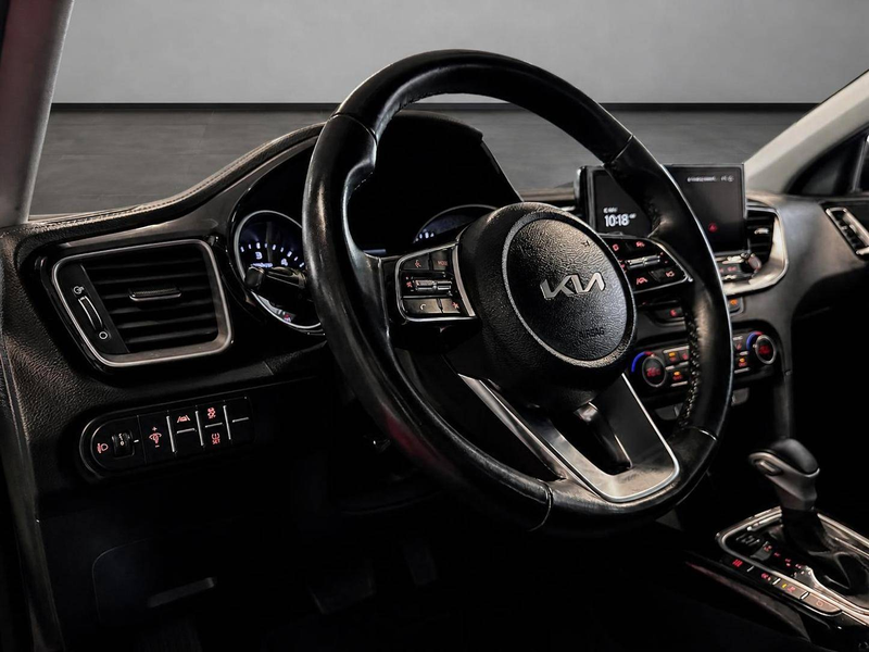 Kia Ceed SW / cee'd SW Vision — photo 15