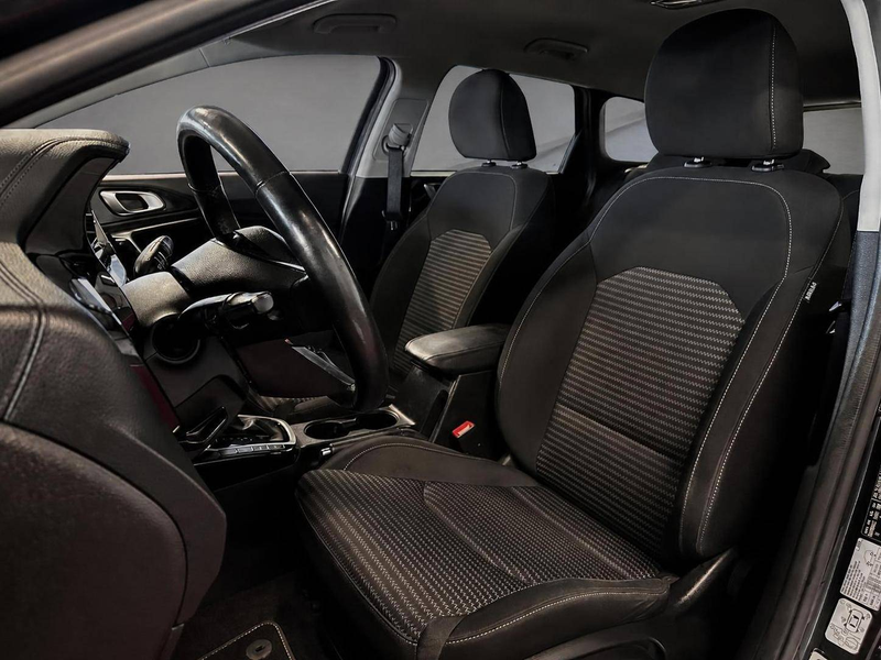 Kia Ceed SW / cee'd SW Vision — photo 8