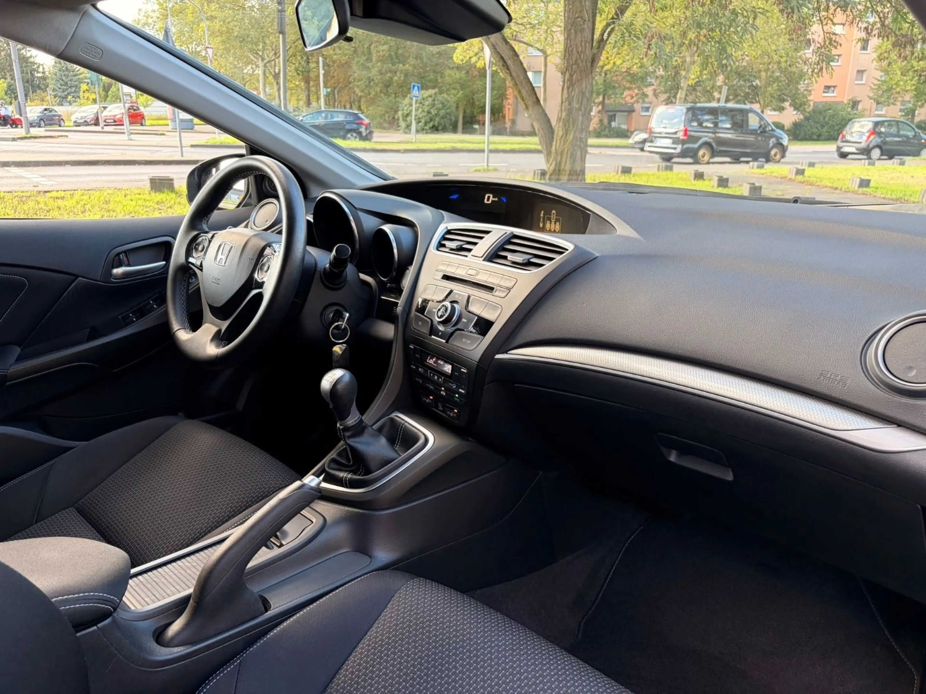 Honda Civic Lim. 5-trg. 1.4 Elegance *62.000 KM*EU6 — photo 12