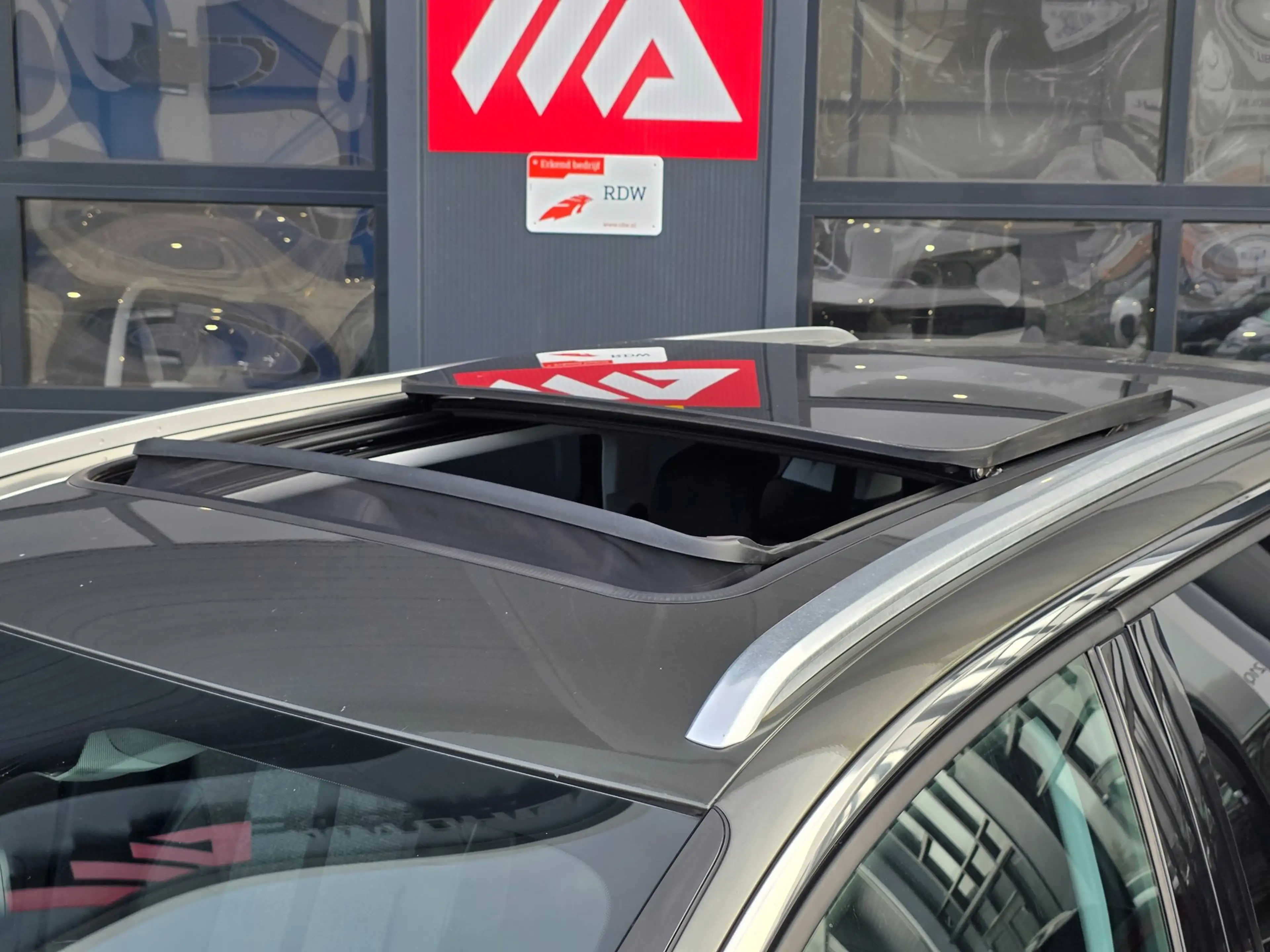 Peugeot 5008 1.2 PureTech Premium Allure | PANO | STOELVERWARMI — photo 15