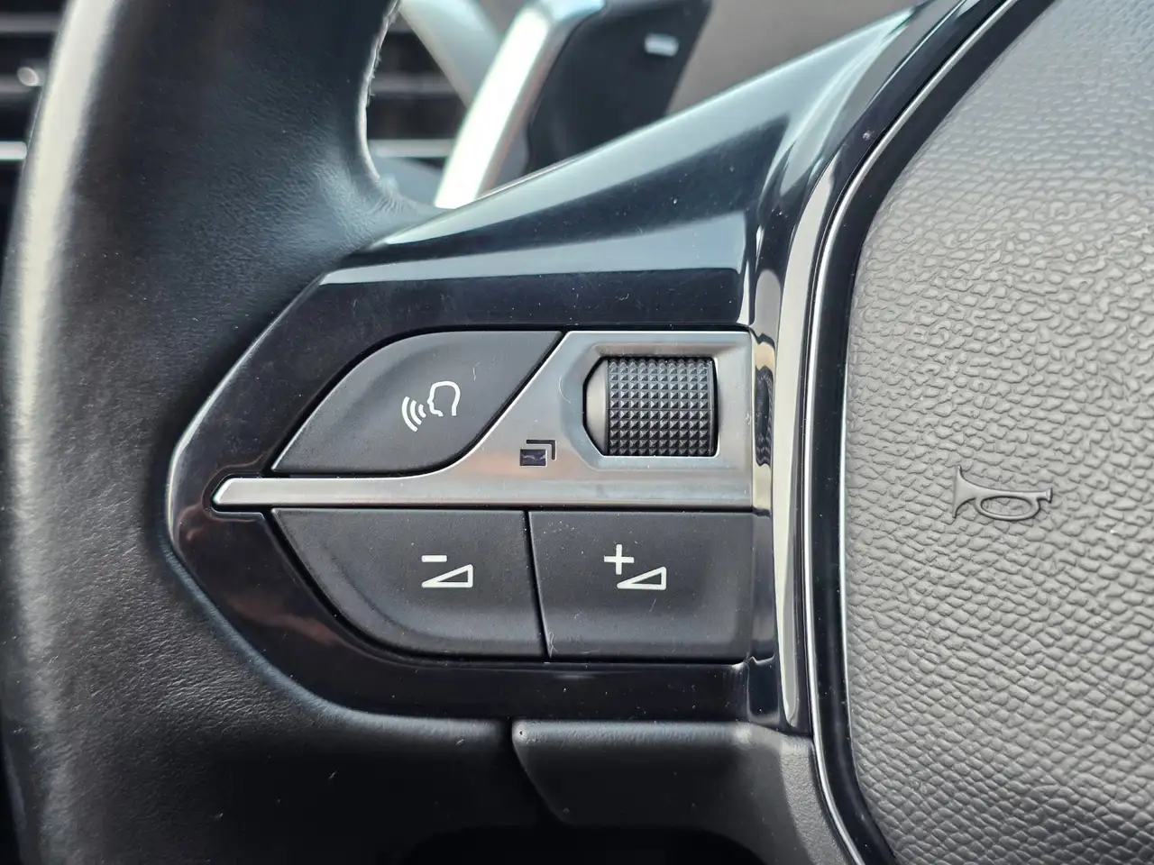 Peugeot 5008 1.2 PureTech Premium Allure PANO STOELVERWARMI, миниатюра 26