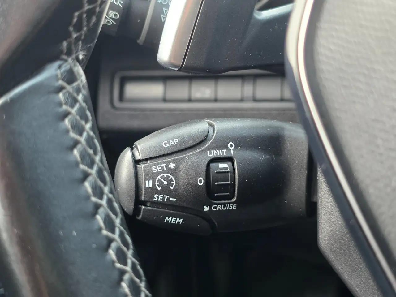 Peugeot 5008 1.2 PureTech Premium Allure PANO STOELVERWARMI, миниатюра 25