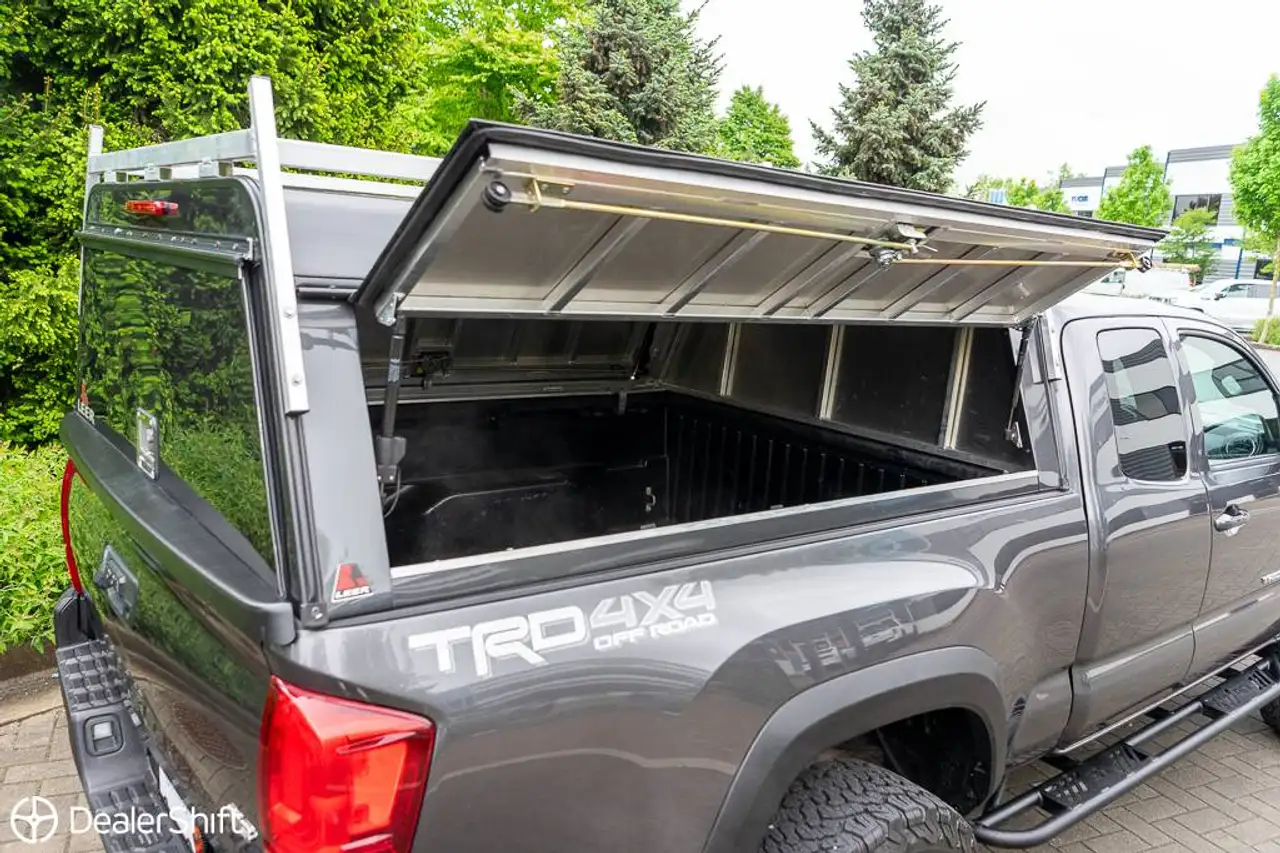 Toyota Tacoma fotografie Toyota Tacoma