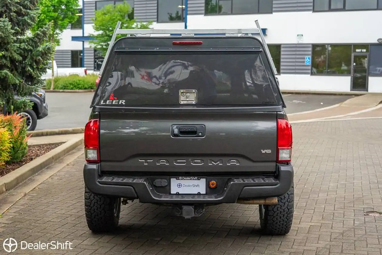 Toyota Tacoma fotografie Toyota Tacoma