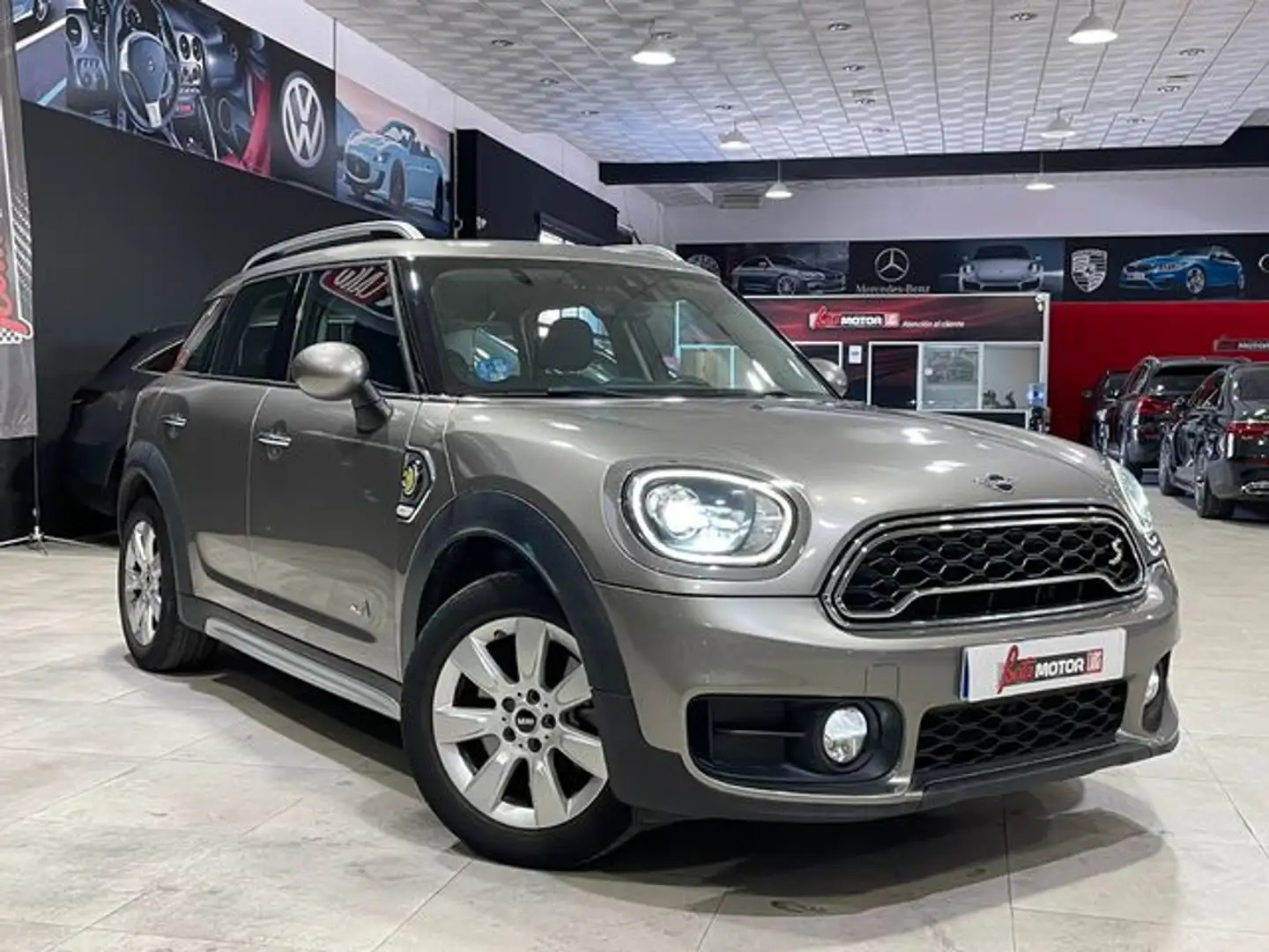 MINI Cooper Countryman S E ALL4 Plateado - 2