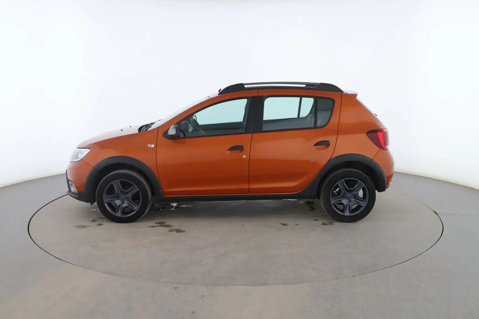 Dacia Sandero 0.9 TCE SL Trotamundos 66kW Portocaliu - 2