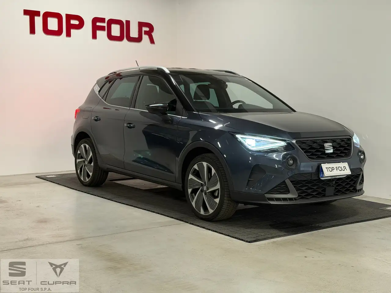 SEAT Arona 1.0 ECO TSI 70KW FR — photo 1 of 14