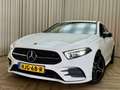 Mercedes-Benz A 250 *AMG* Leder/Alcantara / 225PK / Camera / Full LED Weiß - thumbnail 4