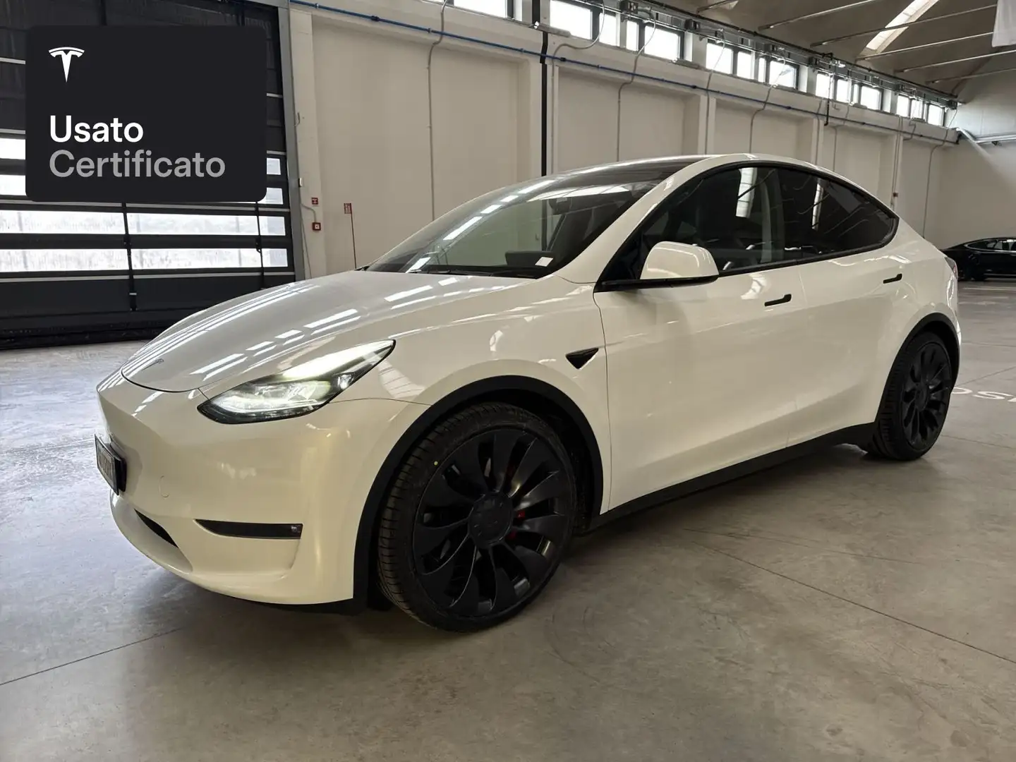 Tesla Model Y Performance Blanc - 2