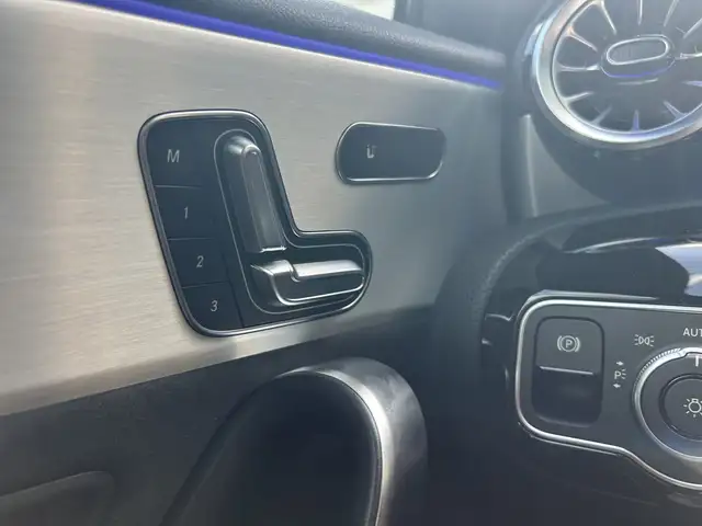 Mercedes-Benz A-Class view 16