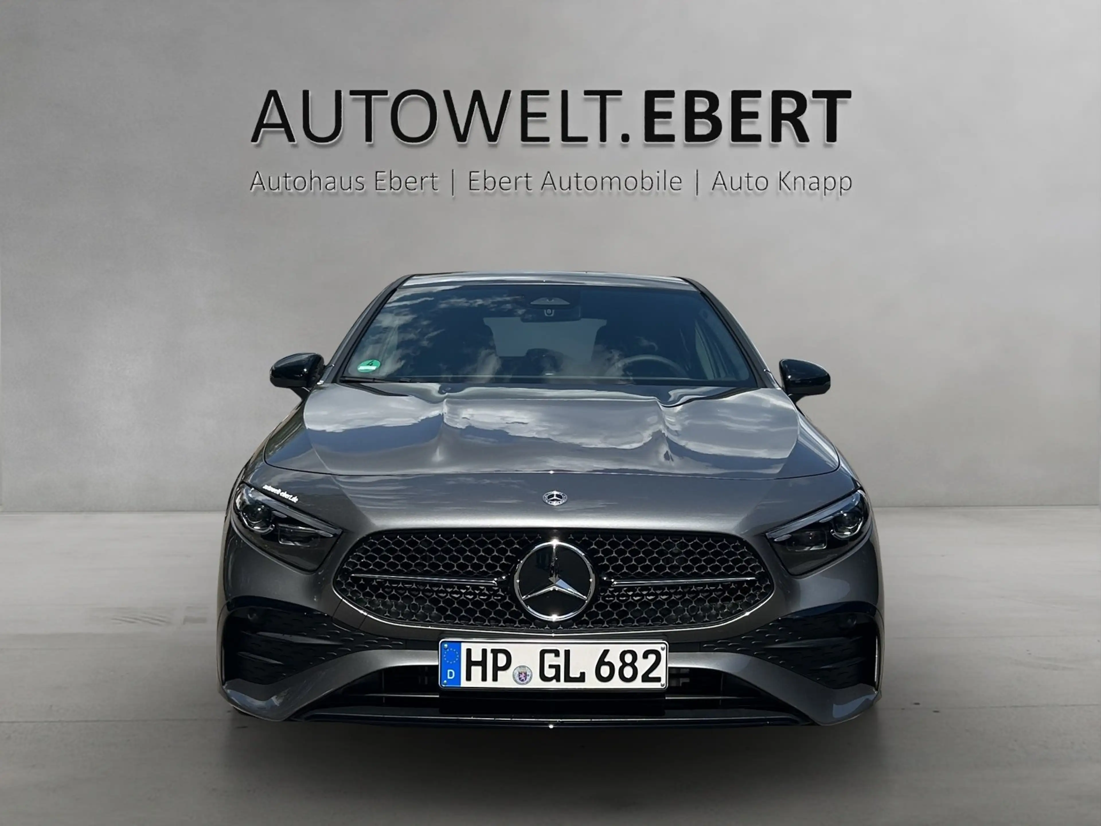 Mercedes-Benz A 220 d 4M AMG Pano Kamera Totwinkel Parktronic — photo 6