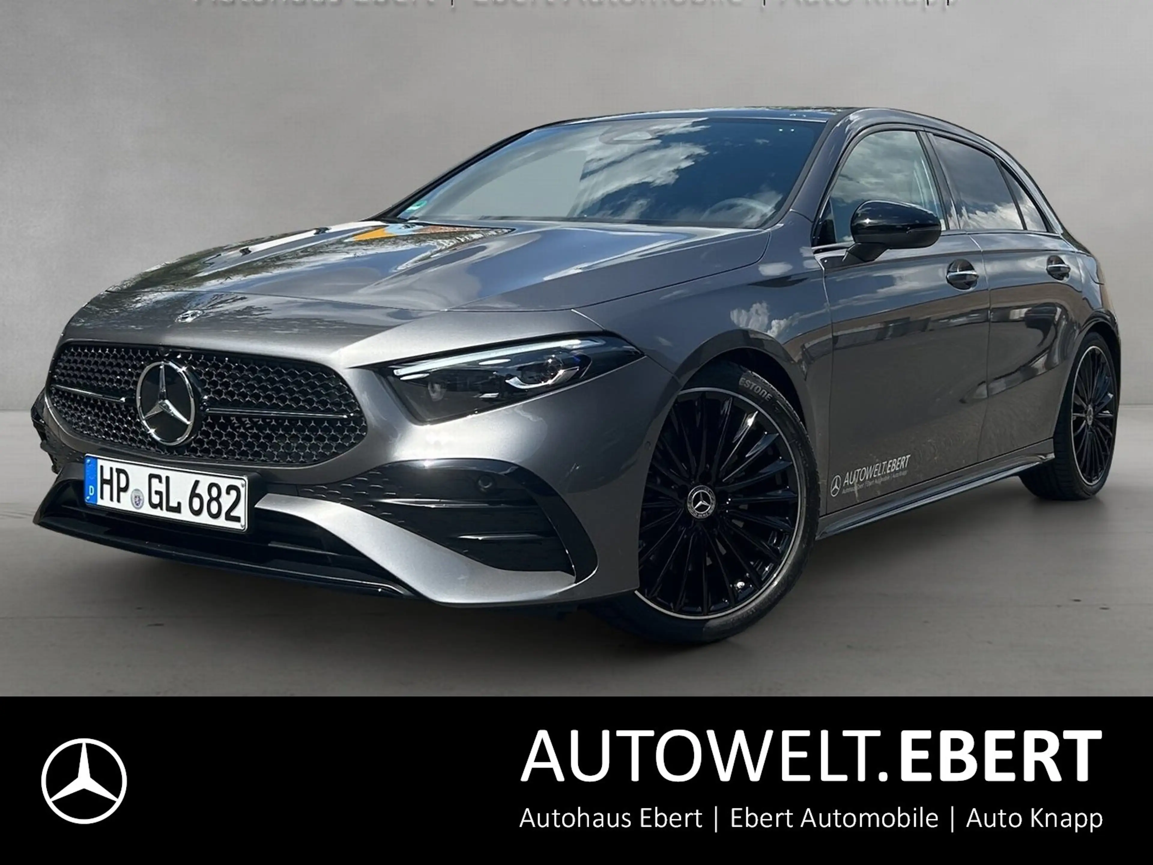 Mercedes-Benz A 220 d 4M AMG Pano Kamera Totwinkel Parktronic