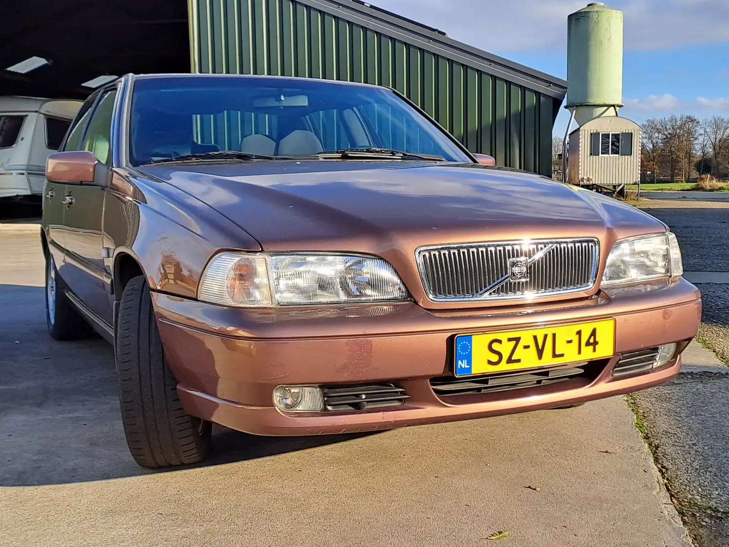 Volvo S70 S70 2.5 Comfort-Line Коричневий - 1