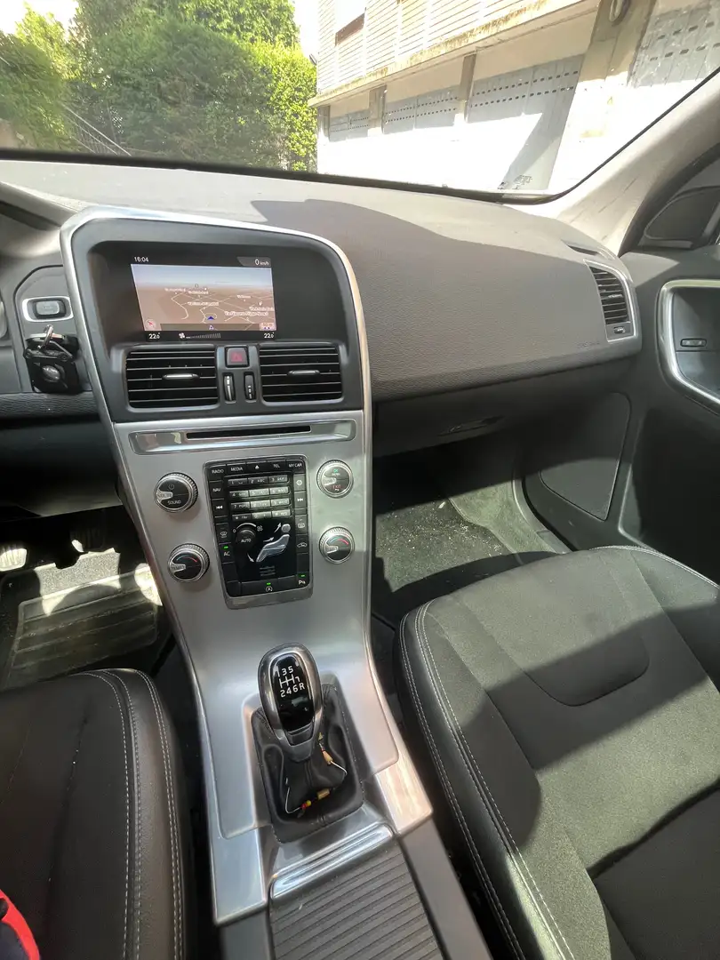 Volvo XC60 Business Plus Bianco - 2