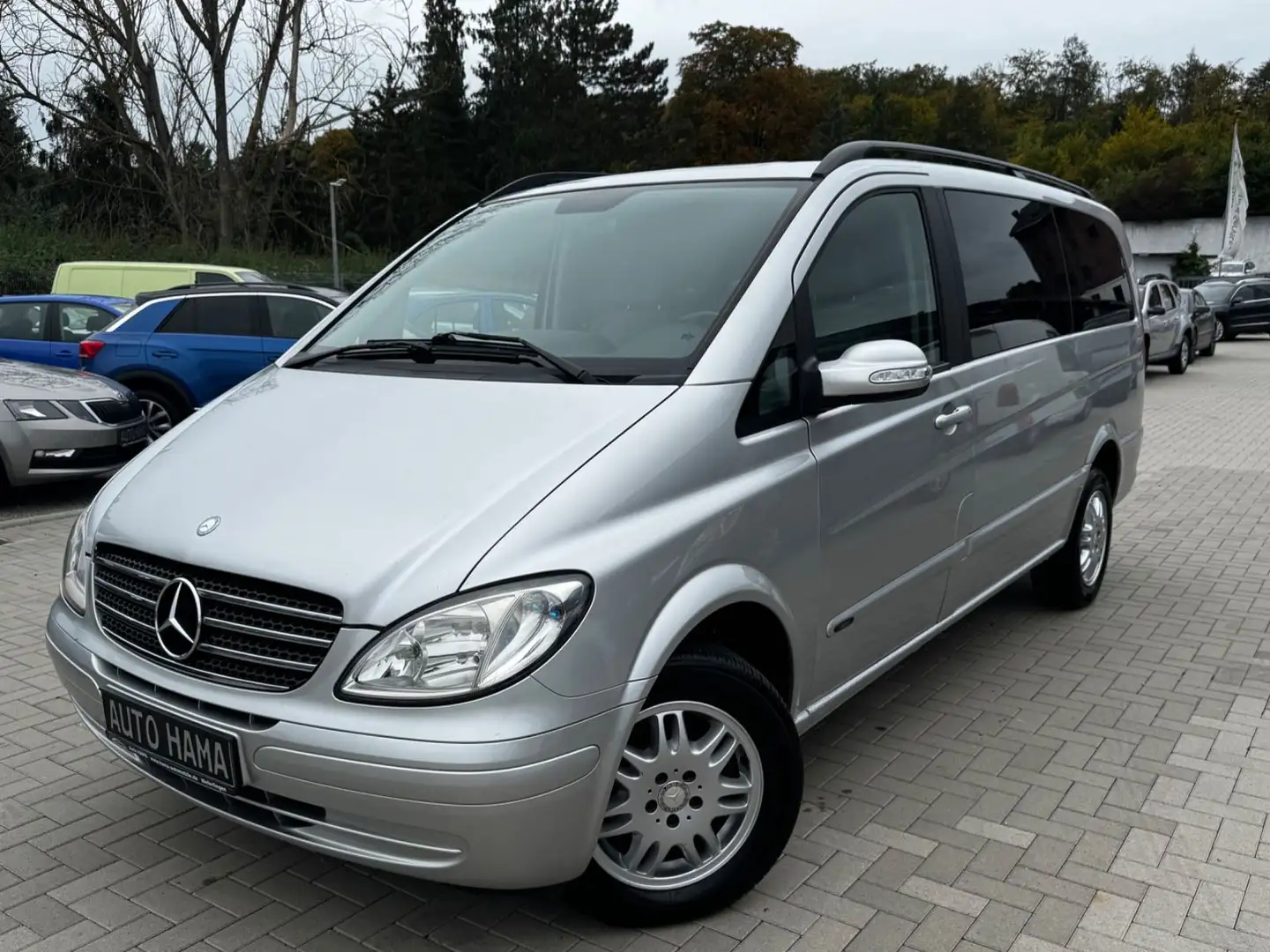Mercedes-Benz Viano 2.2 CDI Lang *6-SITZ*KLIMA*GEPFLEGT*1.HAND Stříbrná - 1