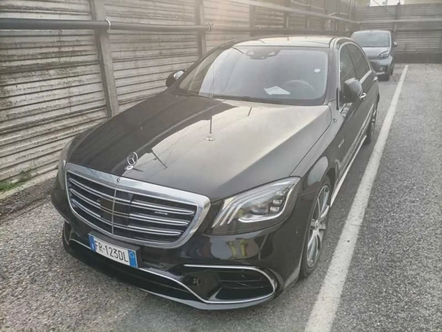 Mercedes-Benz S 63 AMG V8 Bi-Turbo 612cv aut. 4Matic+ Lunga CARBO-TV POST Schwarz - 1