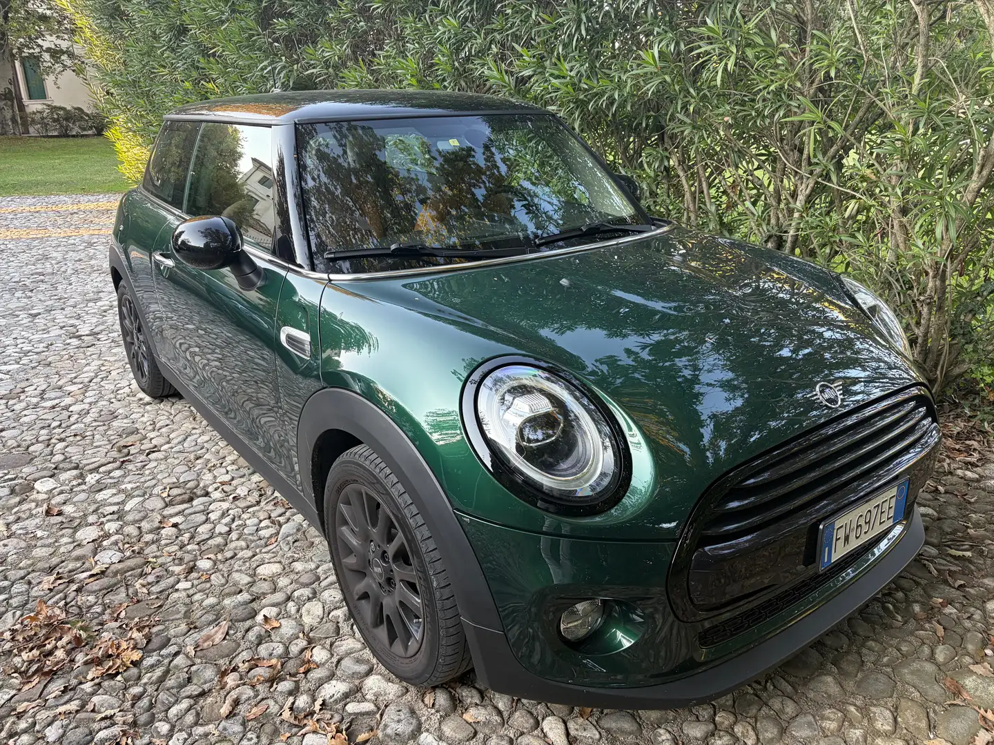 MINI Cooper D Mini IV F56 2018 3p 3p 1.5 Business auto Vert - 1
