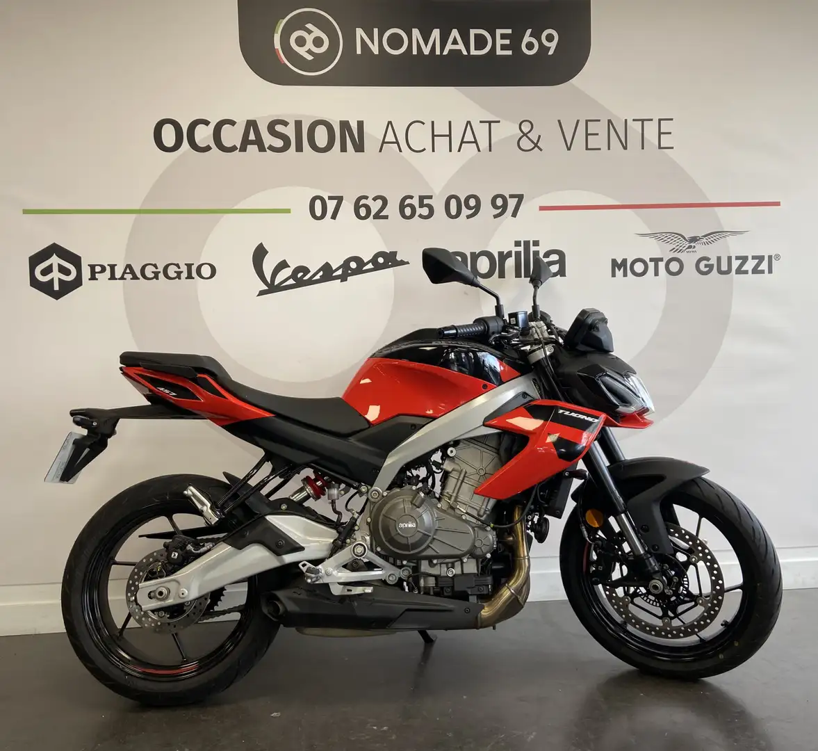 Aprilia Tuono Rouge - 1