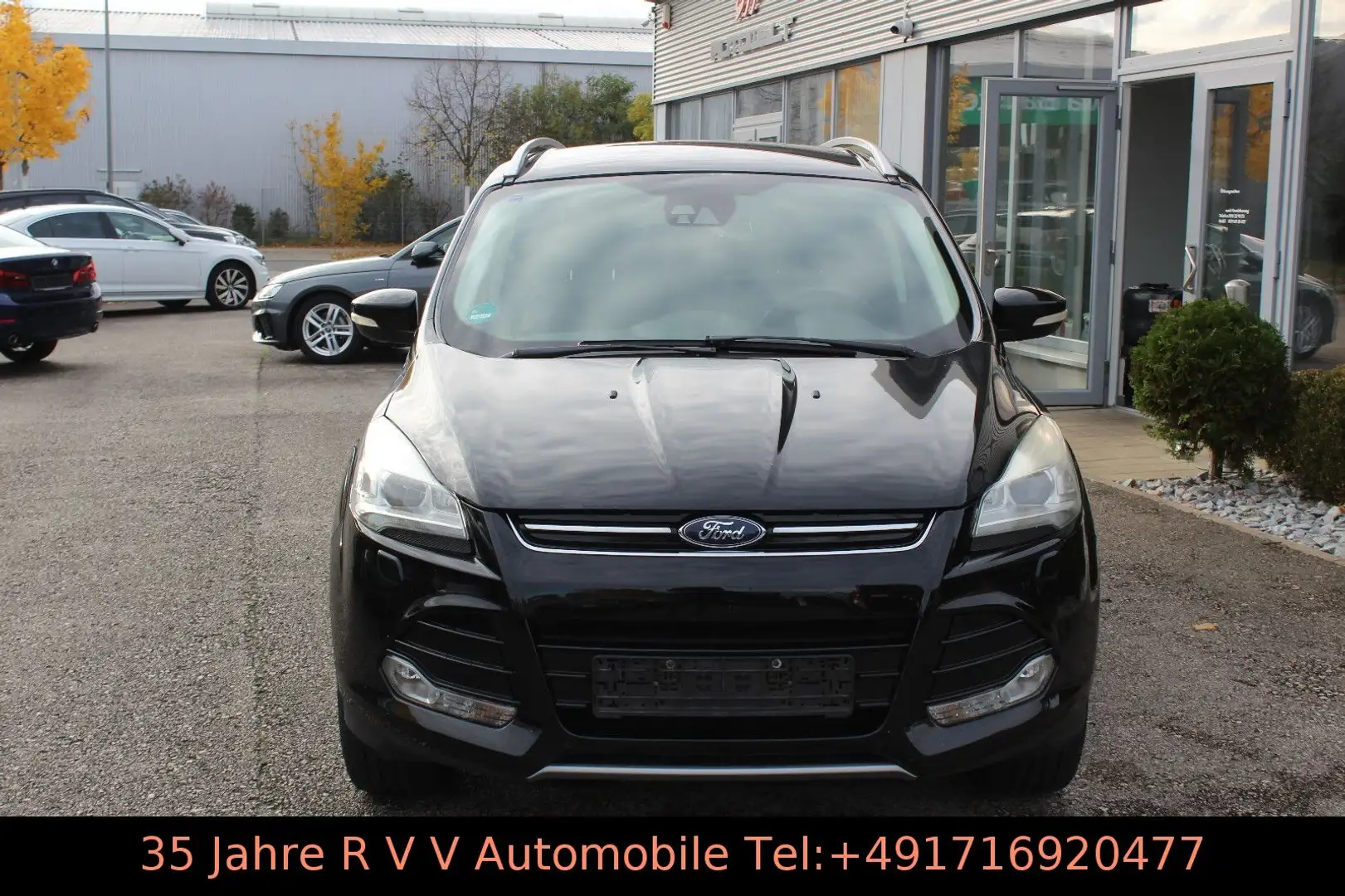 Ford Kuga 2.0 Titanium, Automatik, Scheckheftgepflegt Schwarz - 2